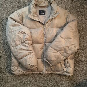Hollister Light Tan Puffer Jacket